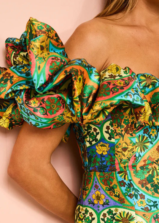 Kunstgrünes, schulterfreies Seidenkleid mit Print, Sommerkleid FF107