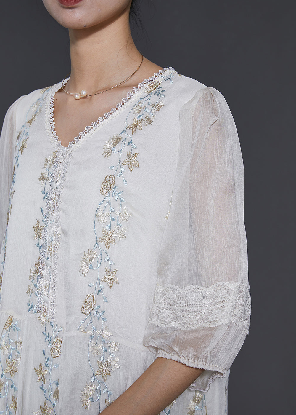 Boutique White Embroidered Patchwork Lace Silk Dresses Summer SD1067