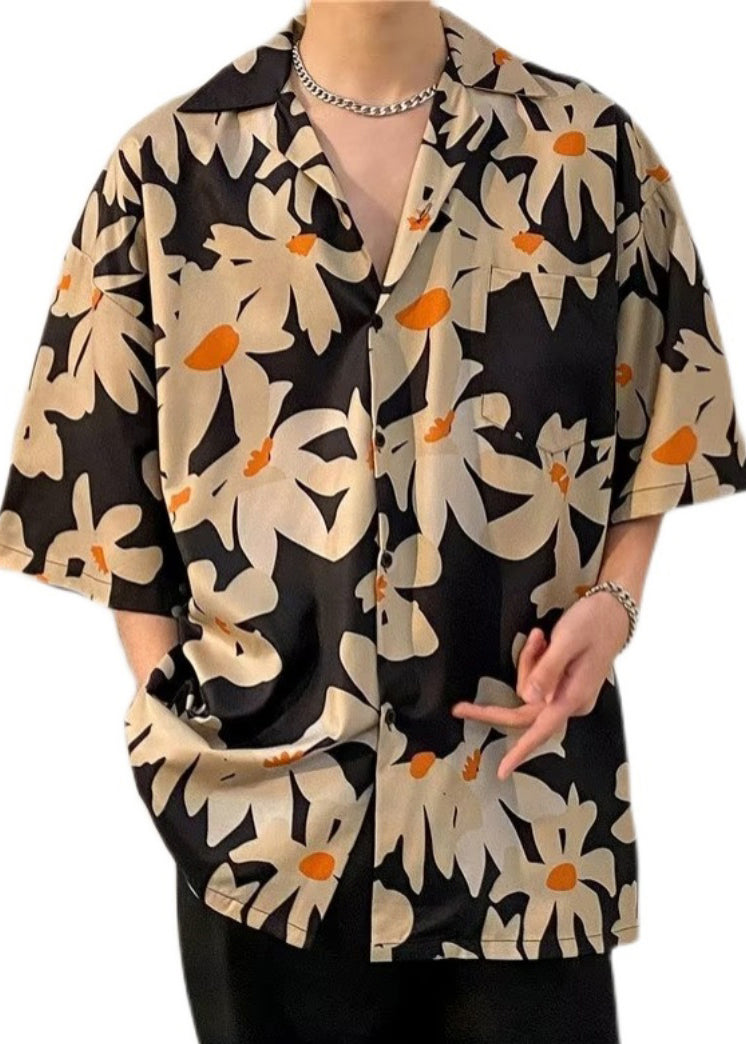 Lässiger schwarzer Peter-Pan-Kragen-Druck für Herren-Hawaiihemden im Sommer HG032