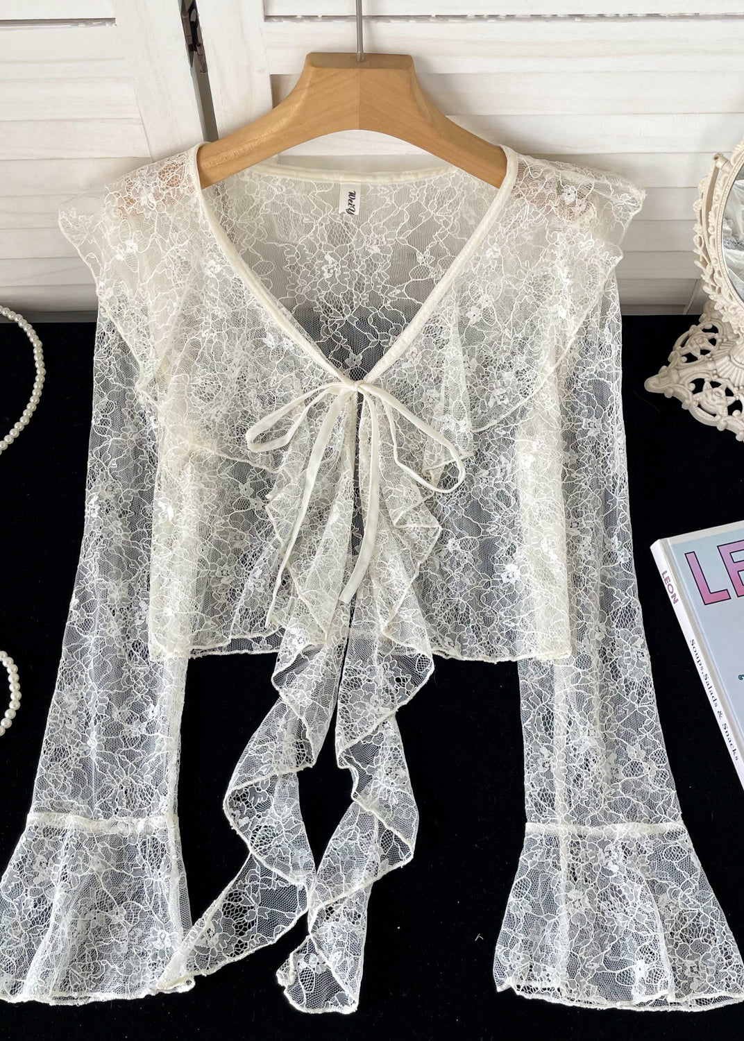 Cute Pink Ruffled Lace Up Lace Tops Flare Sleeve YF013