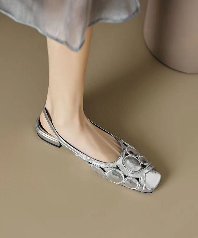 Goldfarbene Sandalen aus Rindsleder mit ausgehöhlten Kanten, stilvolles Spleißen, DD1010