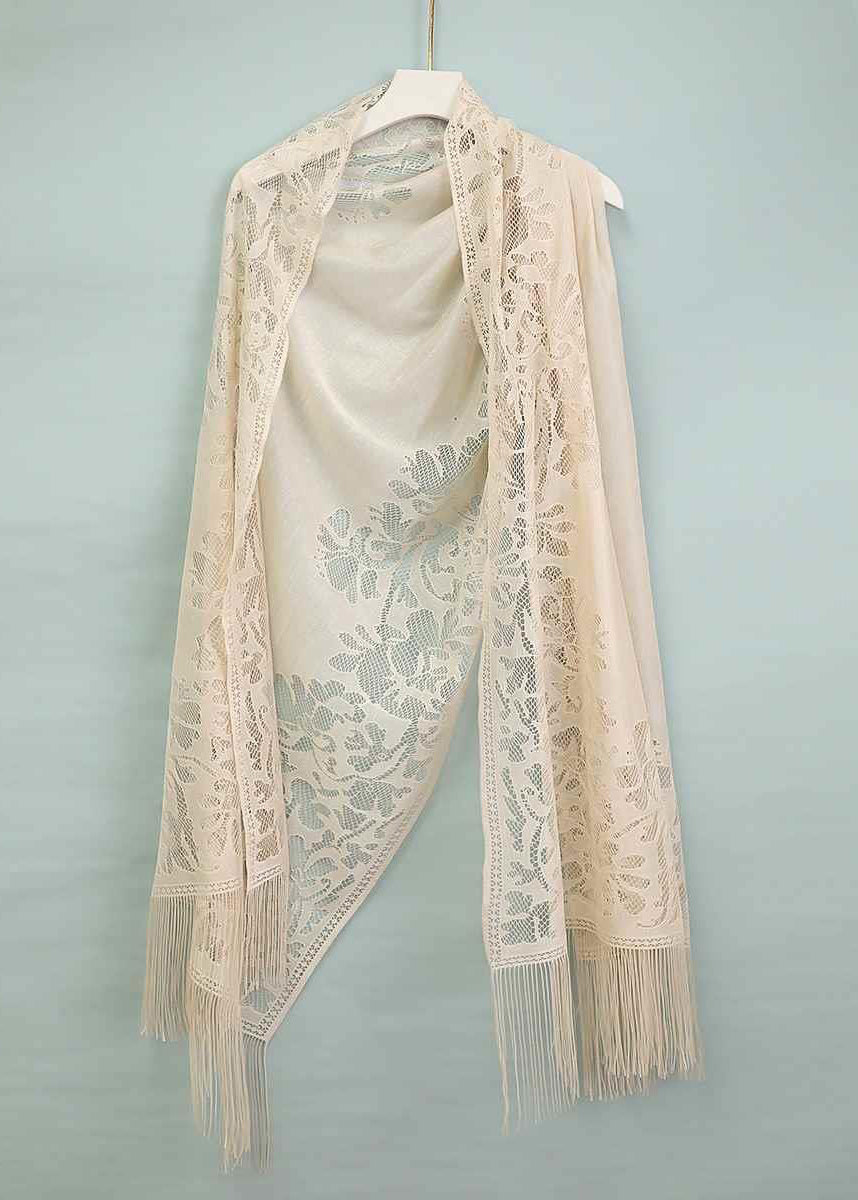 Handmade Chinese Style Black Tasseled Hollow Out Scarf YF004