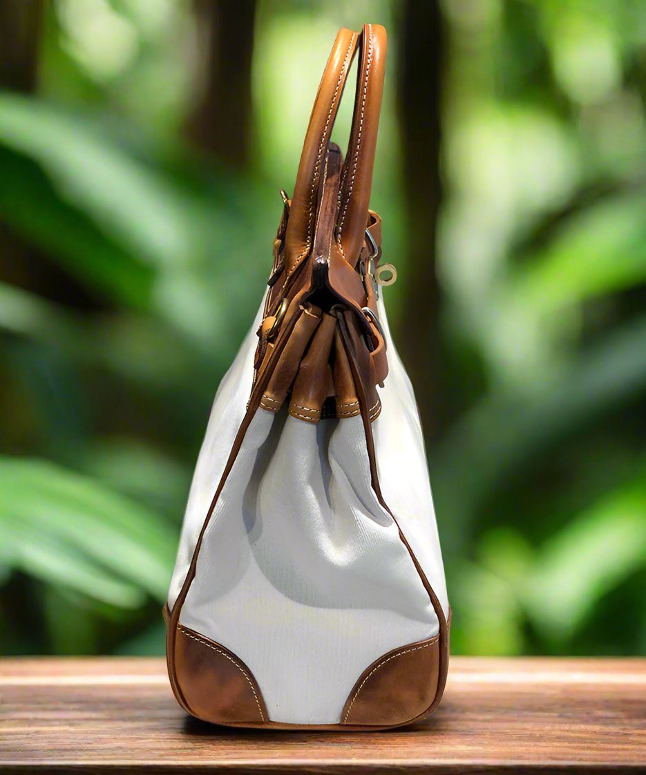 Italienische Patchwork-Tragetasche aus Kalbsleder in Armeegrün HJ1046