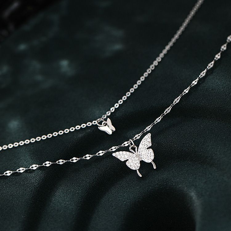 Collier en argent sterling avec pendentif papillon