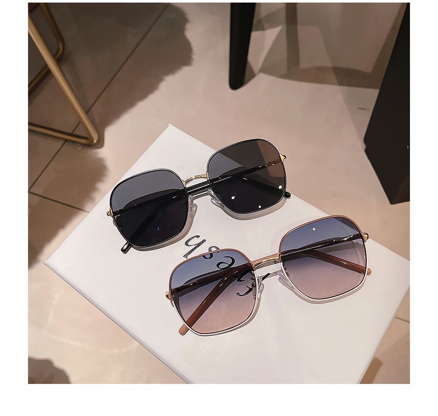 Sunglasses Square Frame Metal