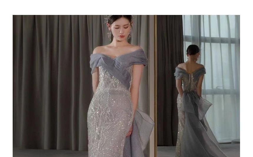 Off-Shoulder Paneled Gown Mermaid Evening Lace