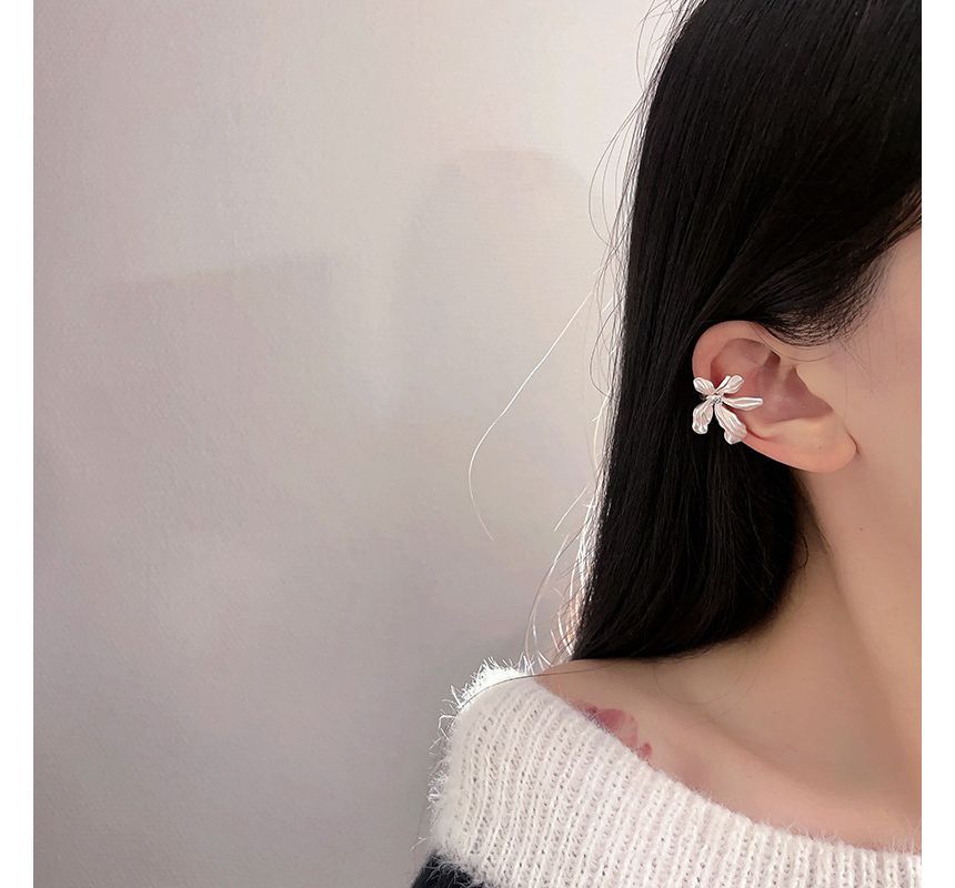 Earring Floral Alloy