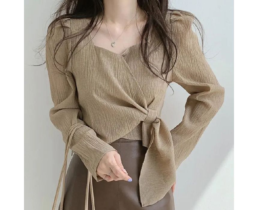Blouse Puff-Sleeve Sweetheart-Neckline Tie-Side Plain