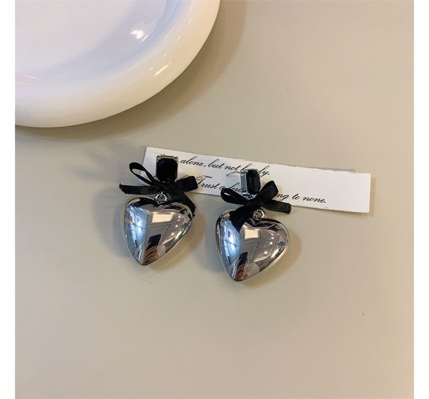Rhinestone Drop Earring Heart Bow