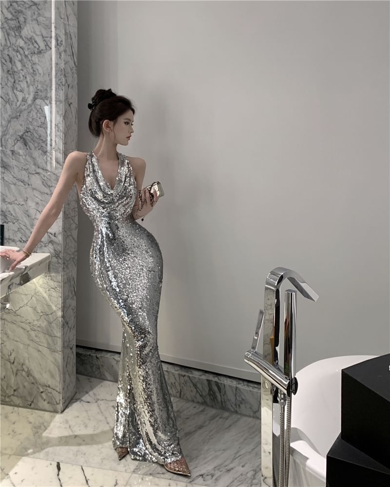Halter Neck Plain Sequin Mermaid Evening Gown
