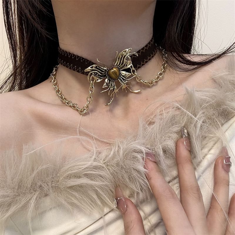 Earring Butterfly / Choker