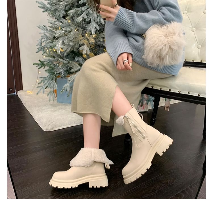 Short Fleece-Lined Boots