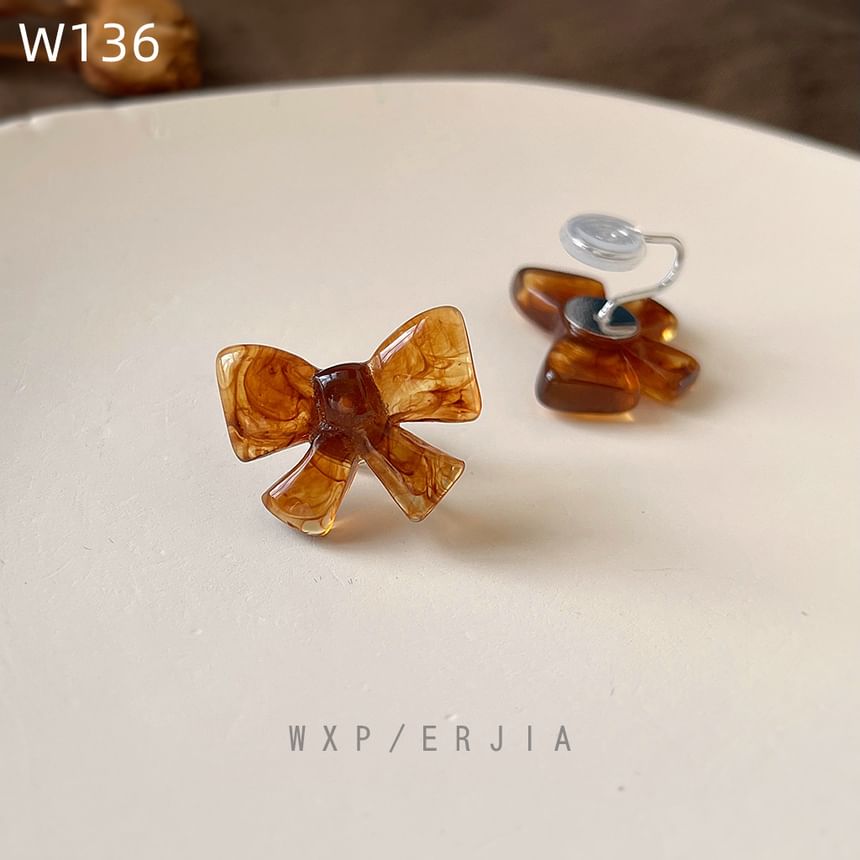 Cuff Bow Earring