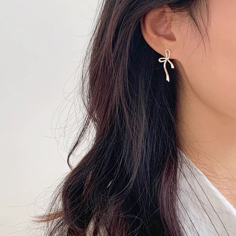 Bow Earring Stud