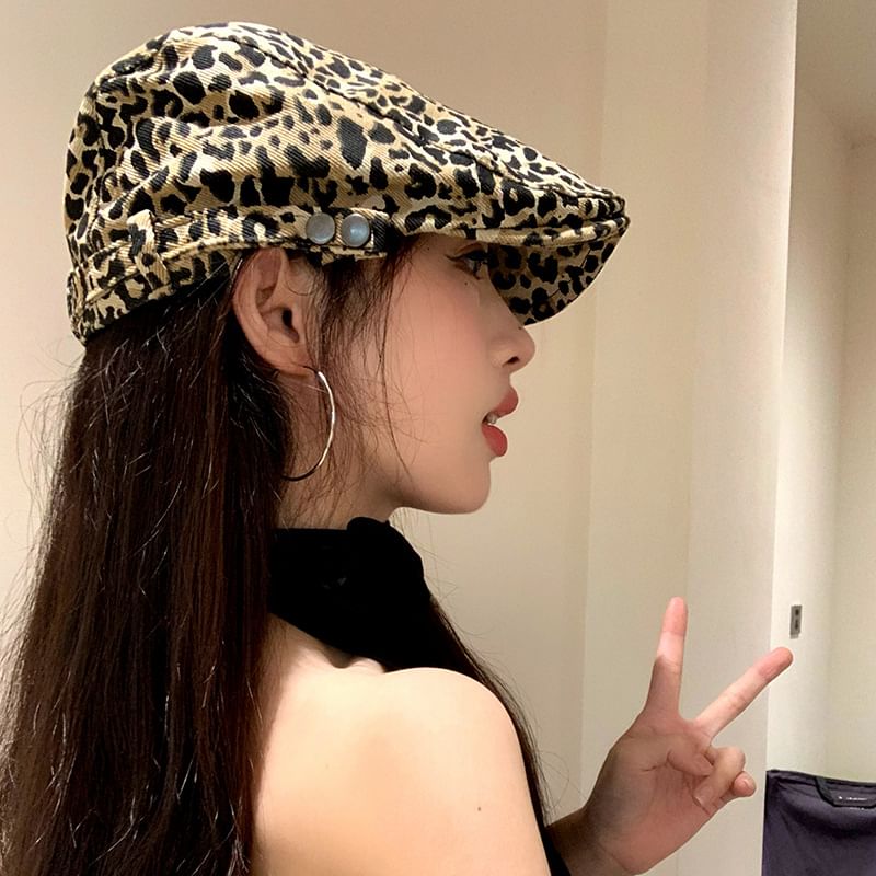 Leopard Print Cap Flat