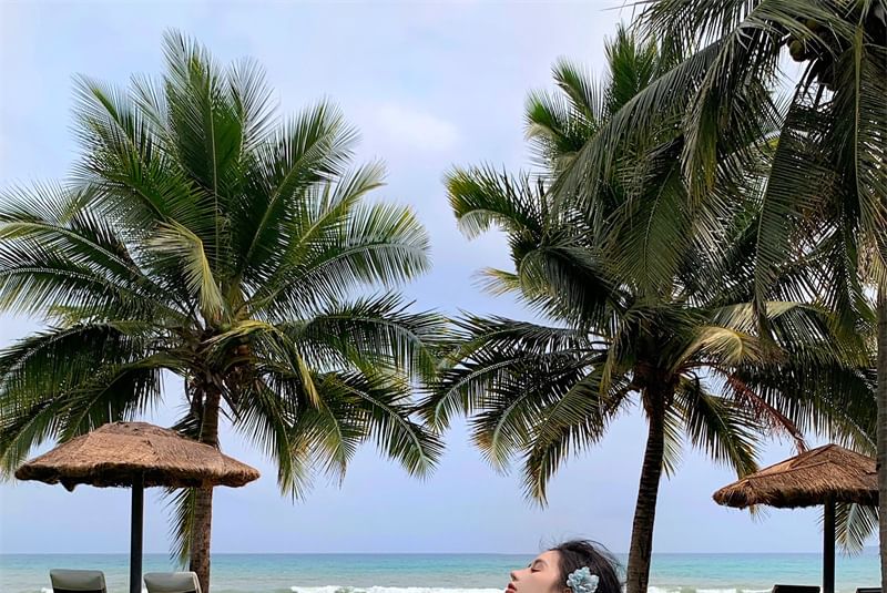 Spaghetti Strap A-Line Midi Gradient Dress