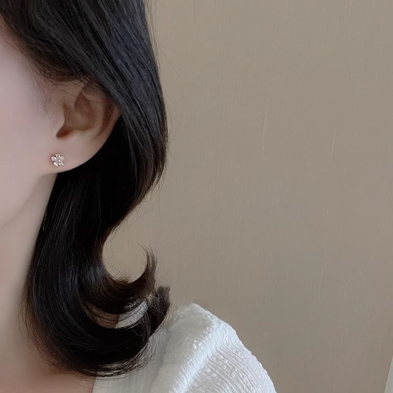 Alloy Stud Earring Floral Rhinestone