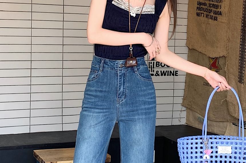 High Washed Jeans Flared Rise