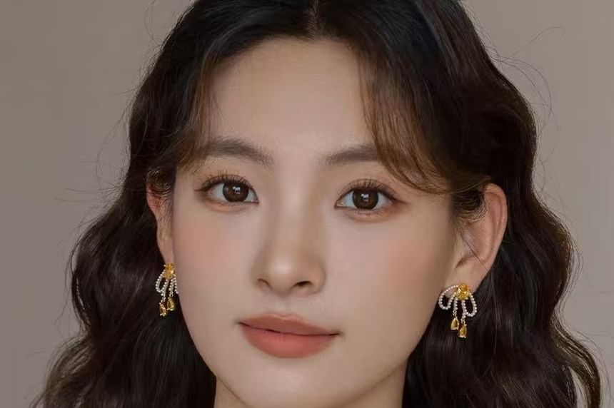 Bow Earring Stud Beaded