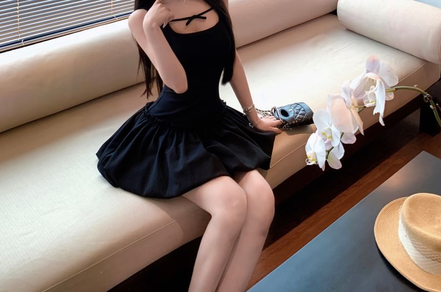 Mini A-Line Bow Gathered Plain Square Sleeveless Neck Dress