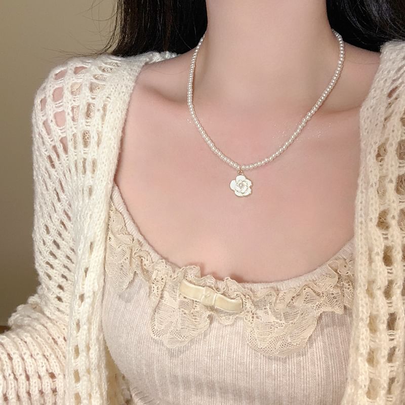 Pendant Necklace Flower