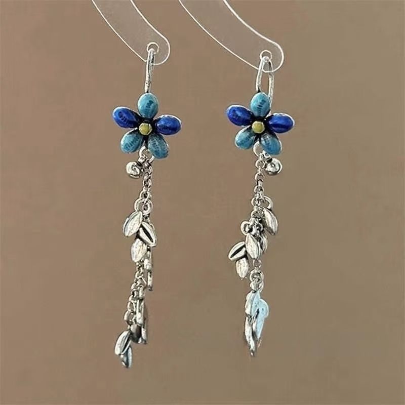 Dangle Earring Floral Alloy