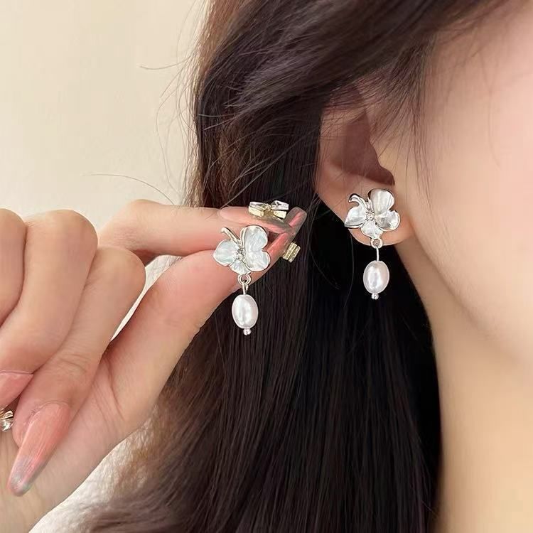 Floral Earring Dangle