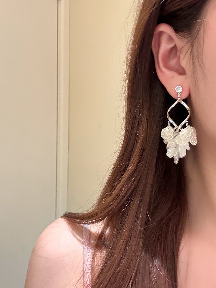 Earring Shell Rhinestone Chandelier