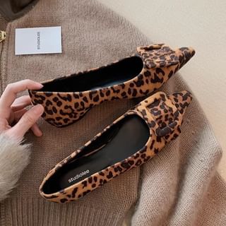 Flats Buckled Toe Pointed