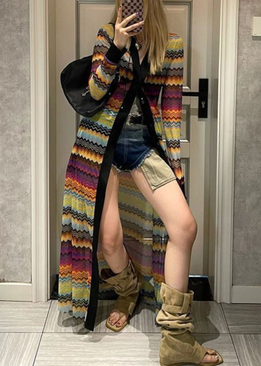 Nouveau cardigan long rayé à col en V et boutons en tulle à manches longues OP1032