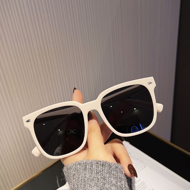 Sunglasses Square Resin