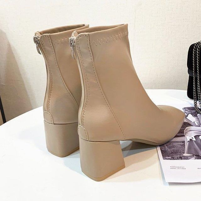 Short Chunky Boots Heel Plain