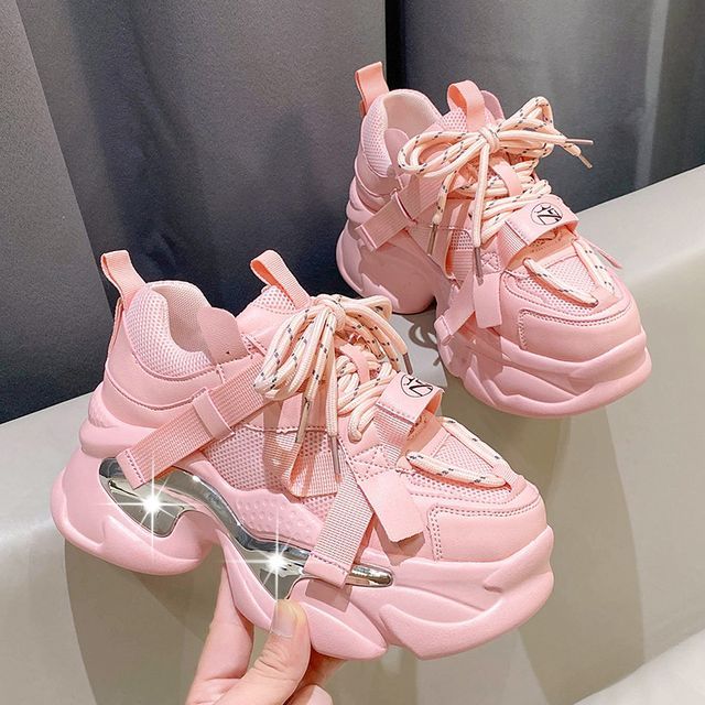 Platform Up Sneakers Lace