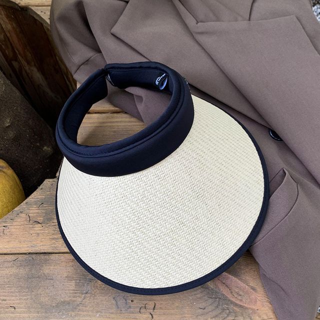 Trim Sun Contrast Straw Visor
