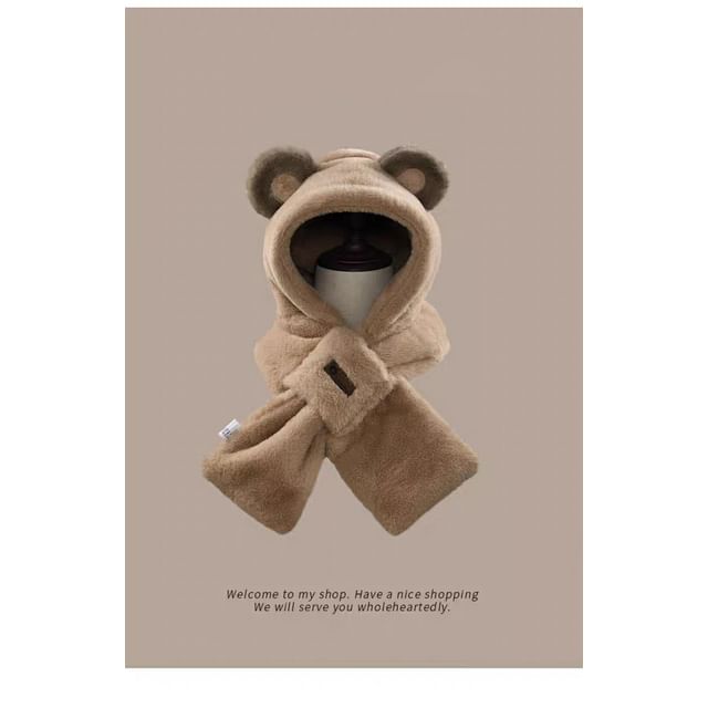 Scarfed Trapper Hat Ear Bear
