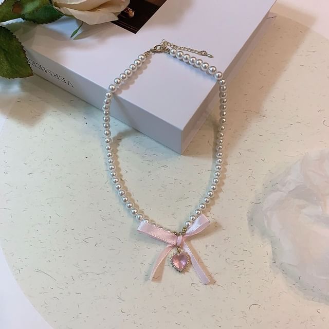 Heart Choker Faux Pearl Ribbon Pendant