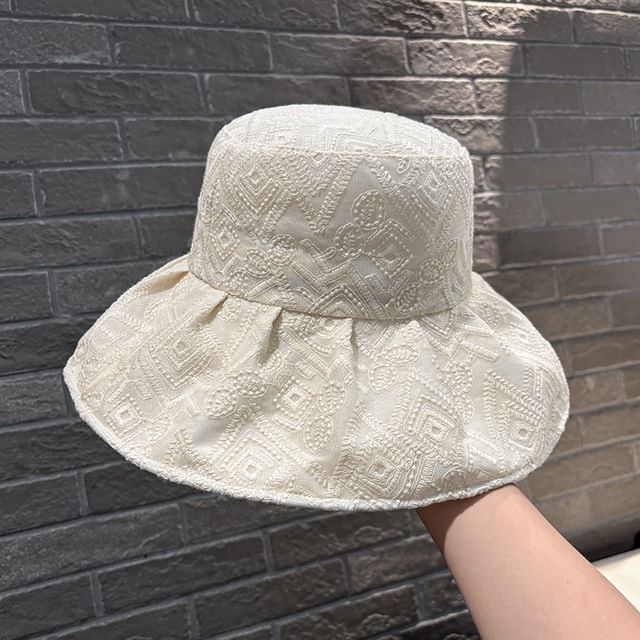 Pattern Embroidered Bucket Hat