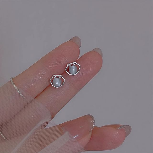 Cat Eye Earring Stone Stud