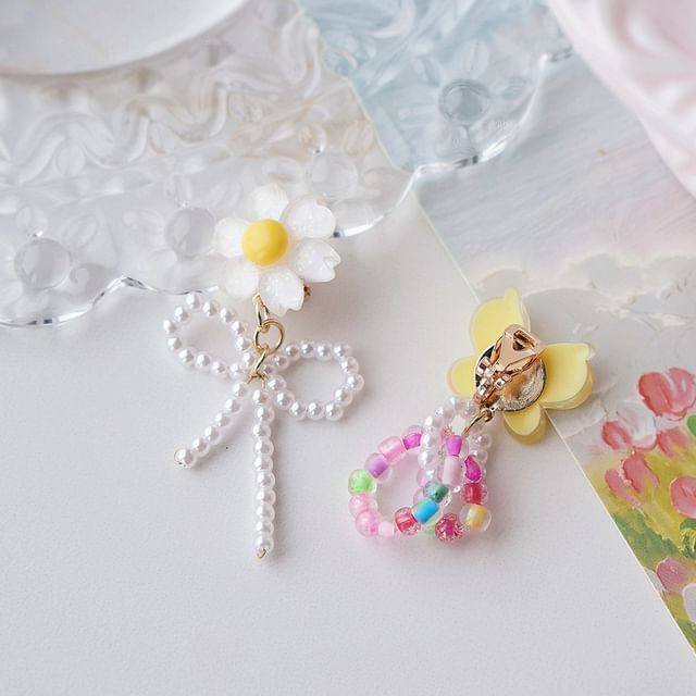 Flower Asymmetrical On / Beaded Drop Clip Earring