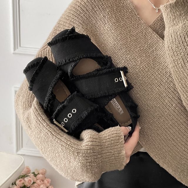 Buckled Ballet Plain Flats