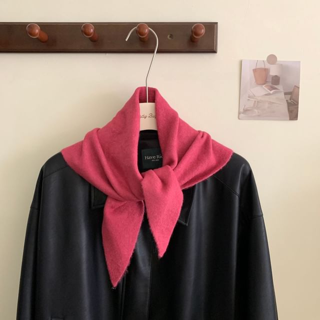 Scarf Triangle Plain Wool