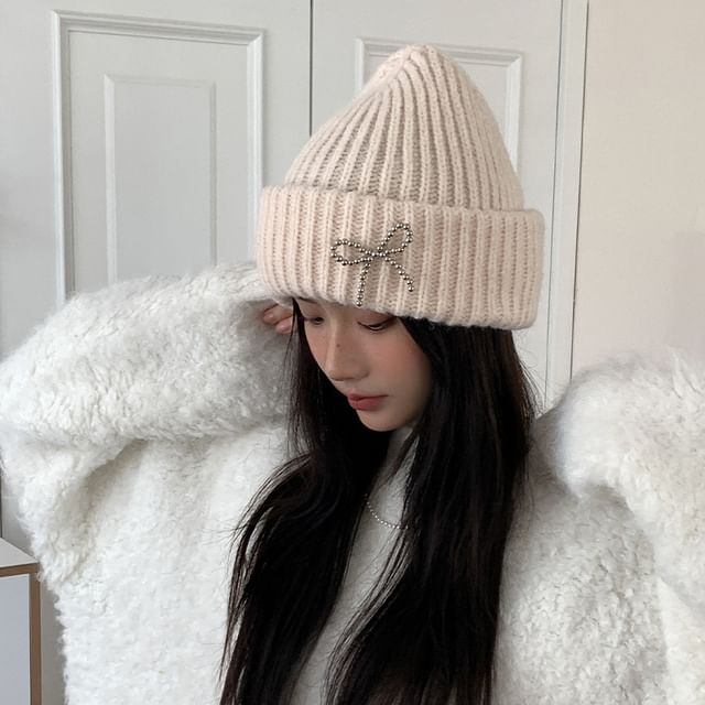 Beanie Beaded Bow