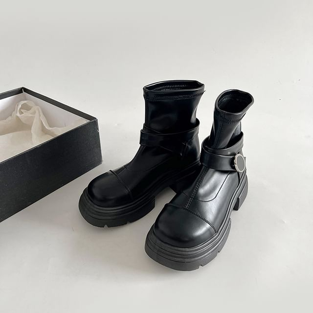 Platform Panel Boots Short Buckled
