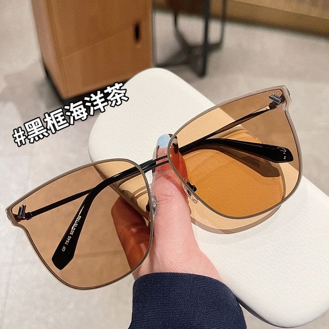 Frame Metal Sunglasses Square