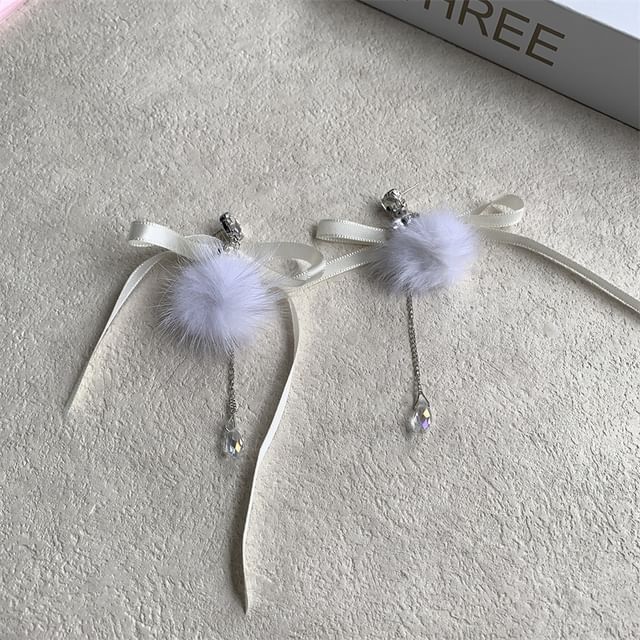 Rhinestone Dangle Earring Bowknot