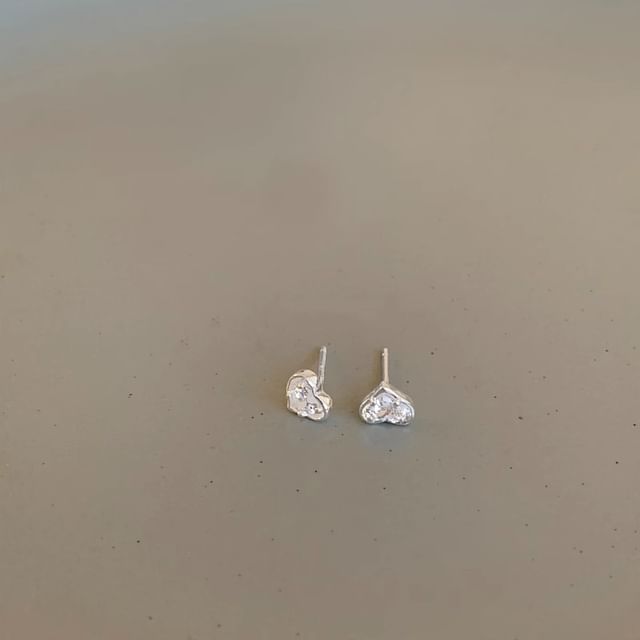 Earring Rhinestone Alloy Heart Stud