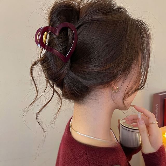 Heart Hair Plain Claw