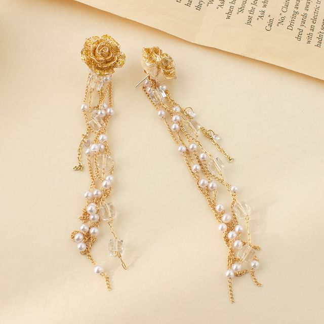 Pearl Flower Stud Faux Earring