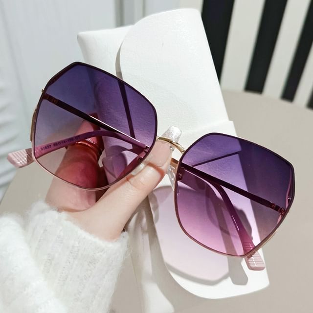 Gradient Square Sunglasses