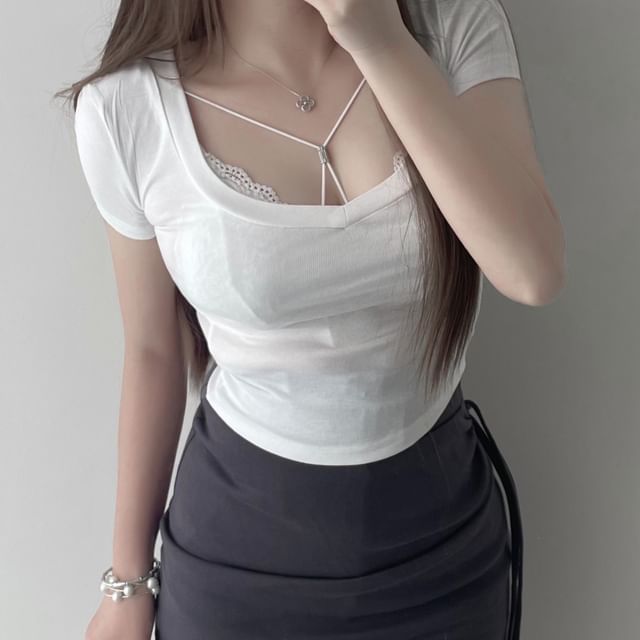 Plain Slim T-Shirt Lace Fit Scoop / Top Short-Sleeve Neck Bra Crop Halter